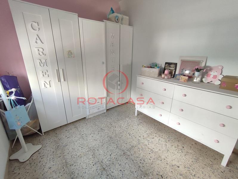 For sale of flat in Rota