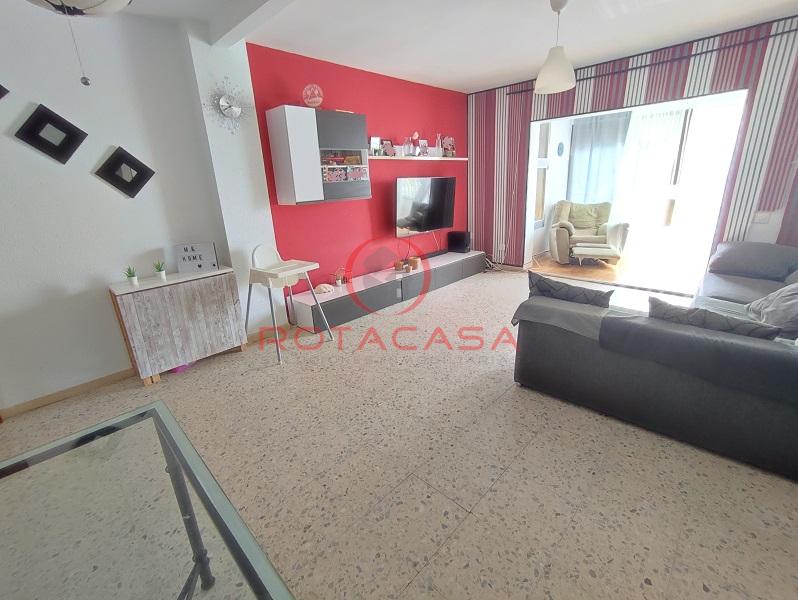 For sale of flat in Rota