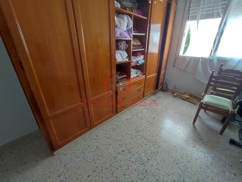 For sale of flat in Rota