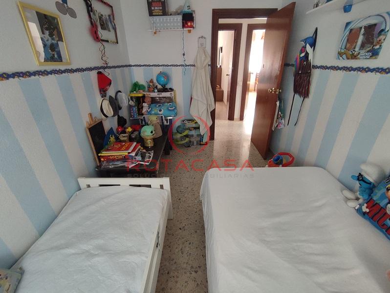 For sale of flat in Rota