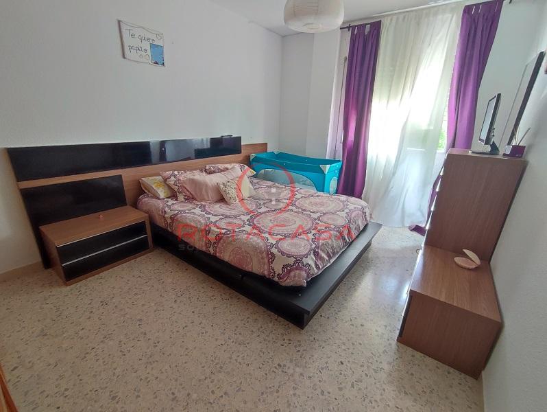 For sale of flat in Rota