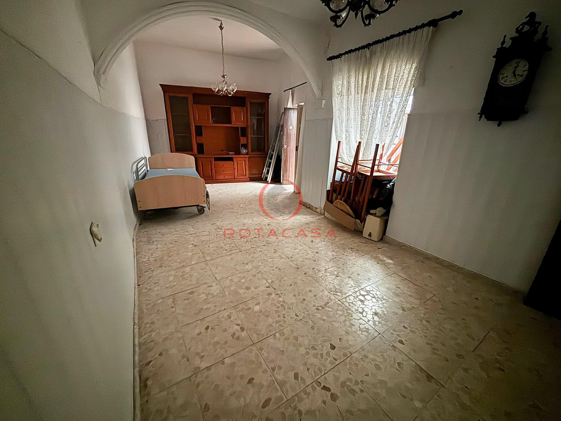 For sale of house in Rota
