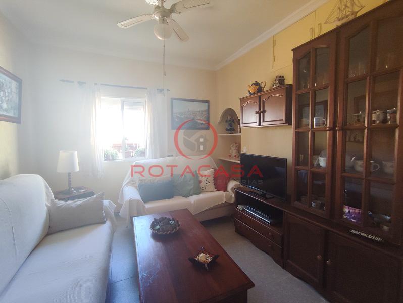 For sale of flat in Rota