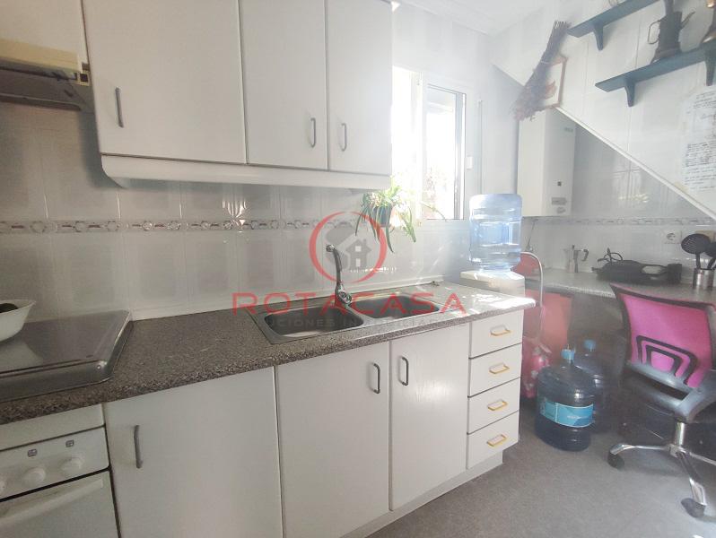For sale of flat in Rota