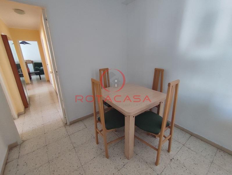 For sale of flat in Rota