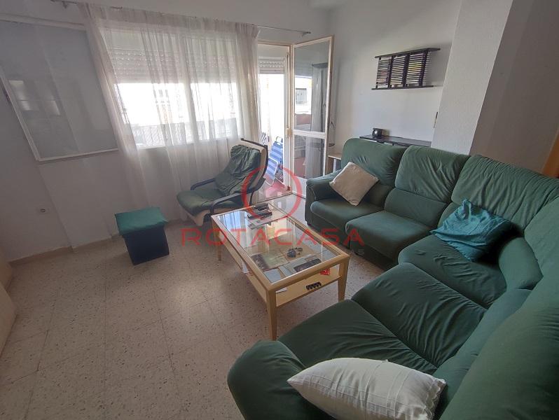 For sale of flat in Rota