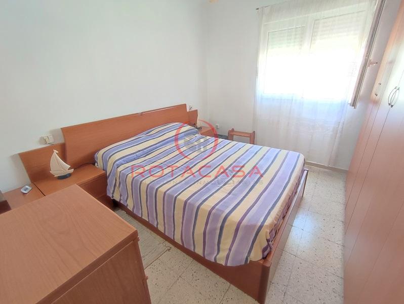 For sale of flat in Rota