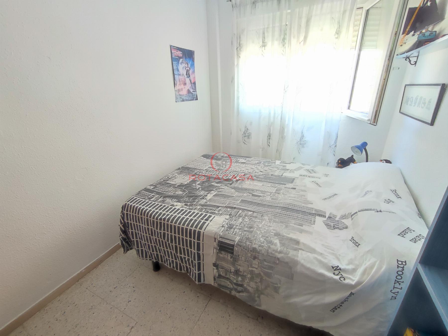 For sale of flat in Rota