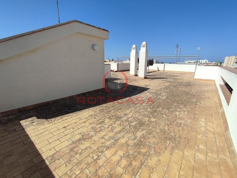 For sale of flat in Rota