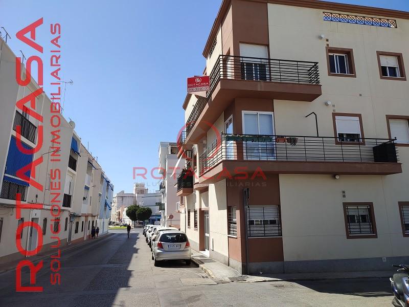 For sale of flat in Rota