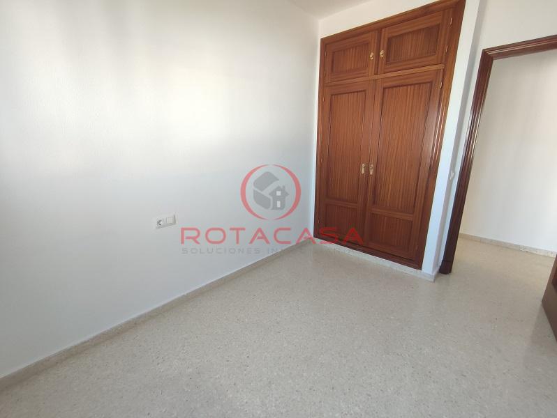 For sale of flat in Rota