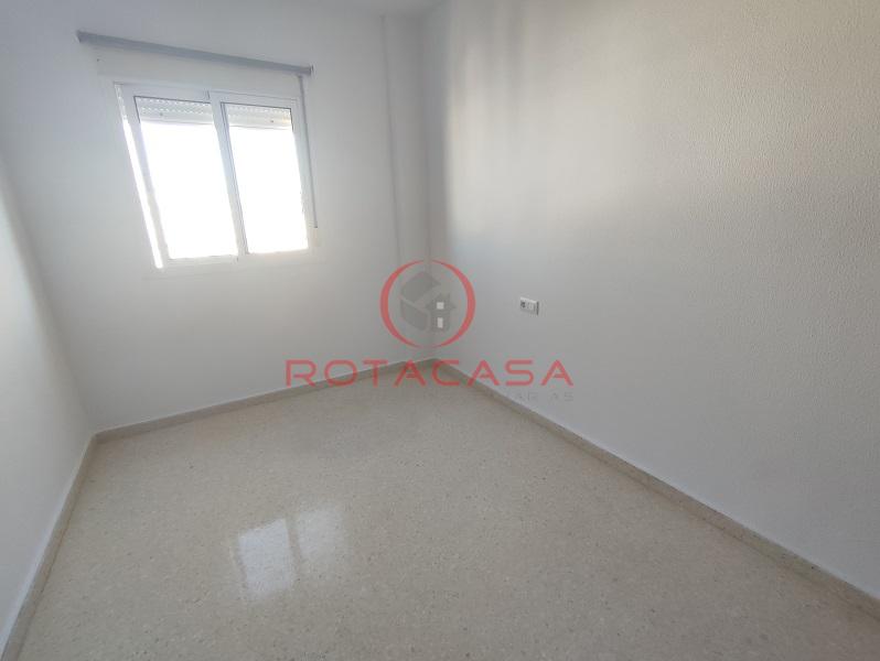 For sale of flat in Rota
