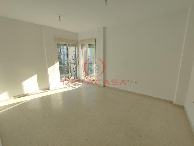 For sale of flat in Rota