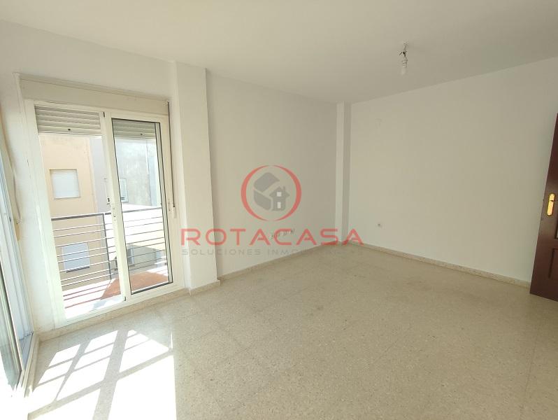 For sale of flat in Rota