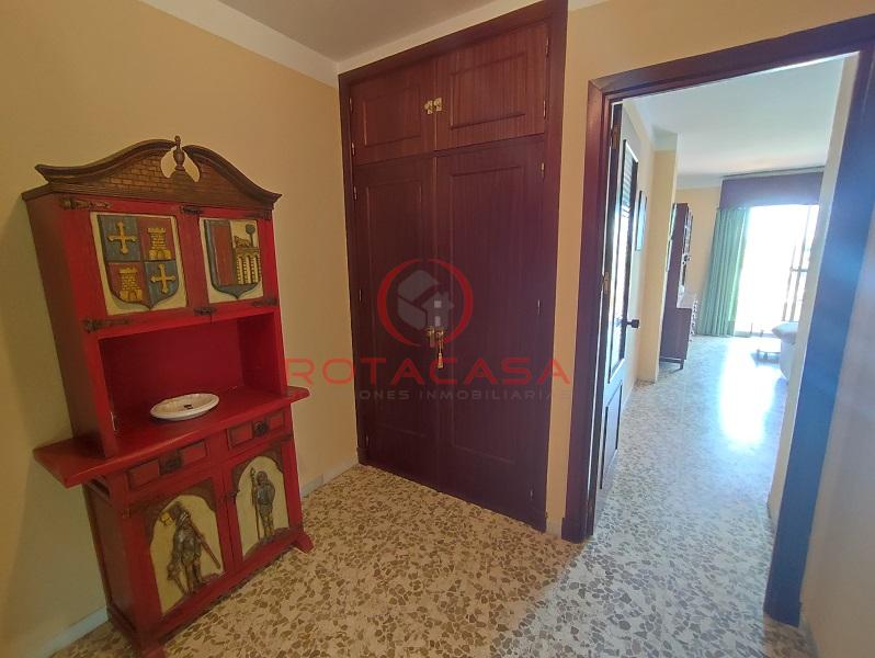 For sale of flat in Rota