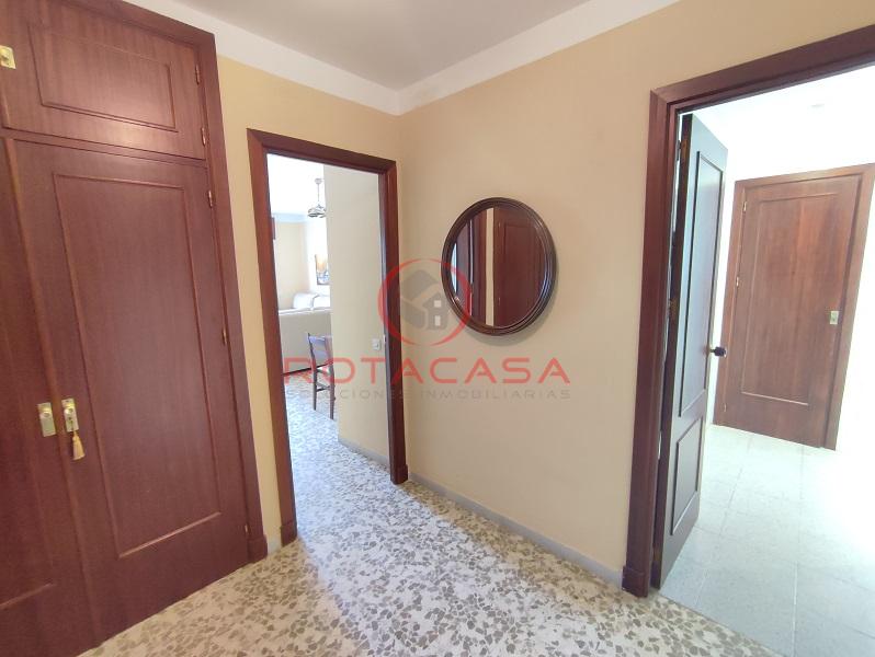 For sale of flat in Rota