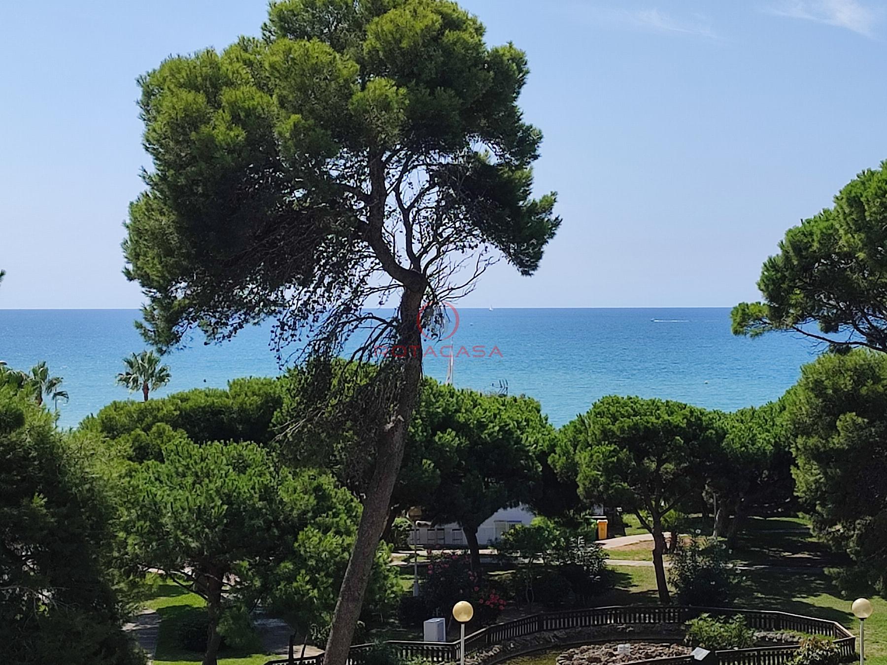 For sale of flat in Rota