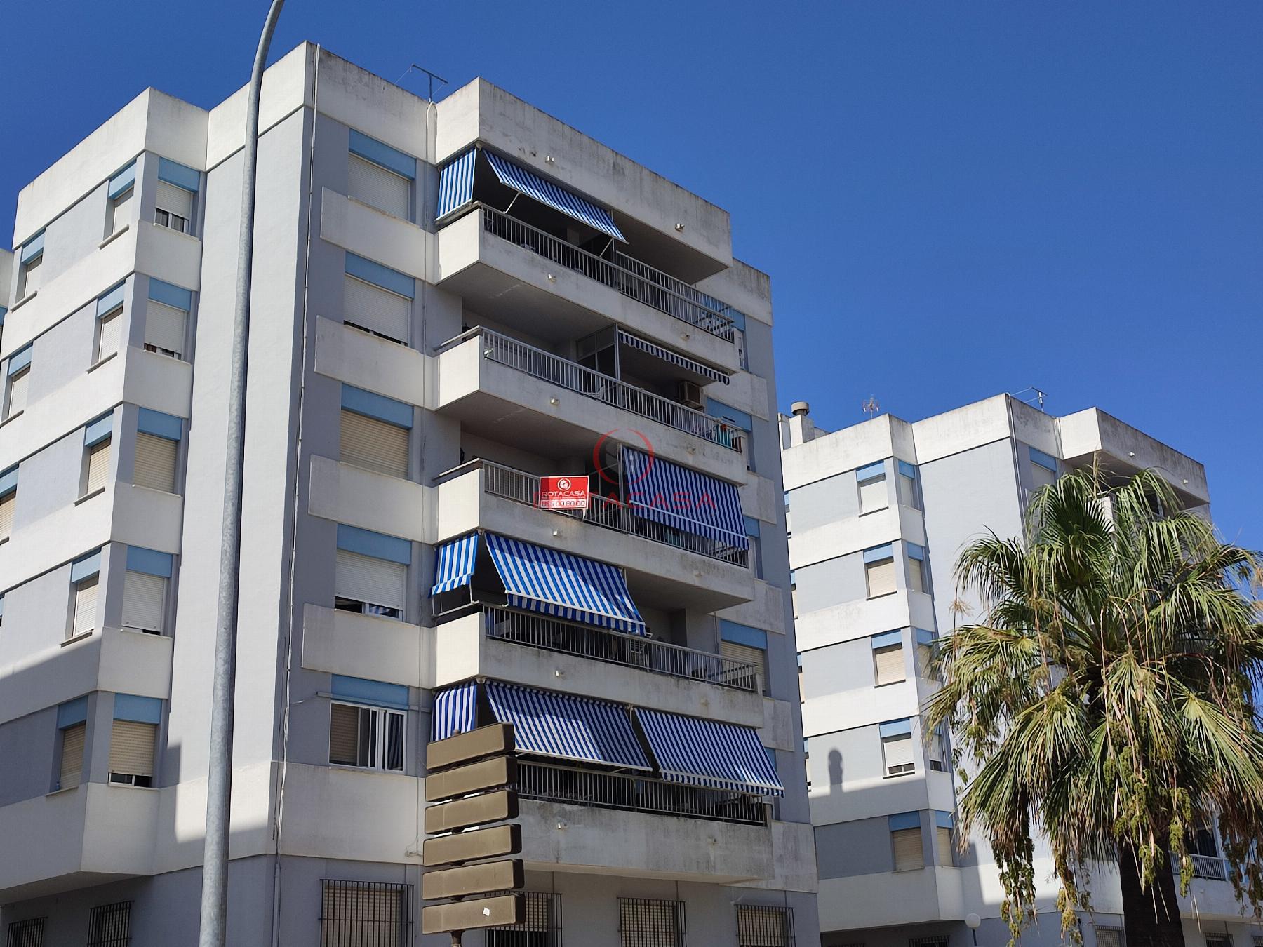 For sale of flat in Rota