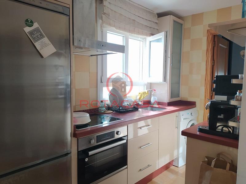 For sale of flat in Rota