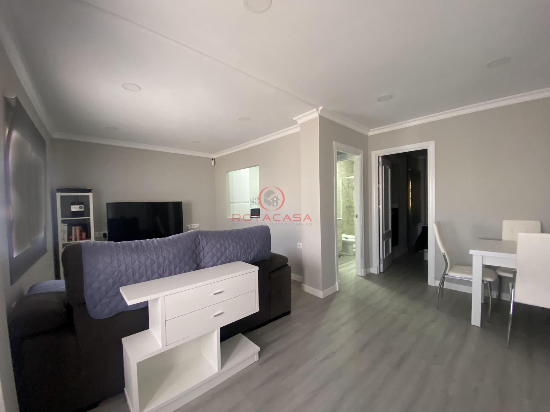 For sale of flat in Rota