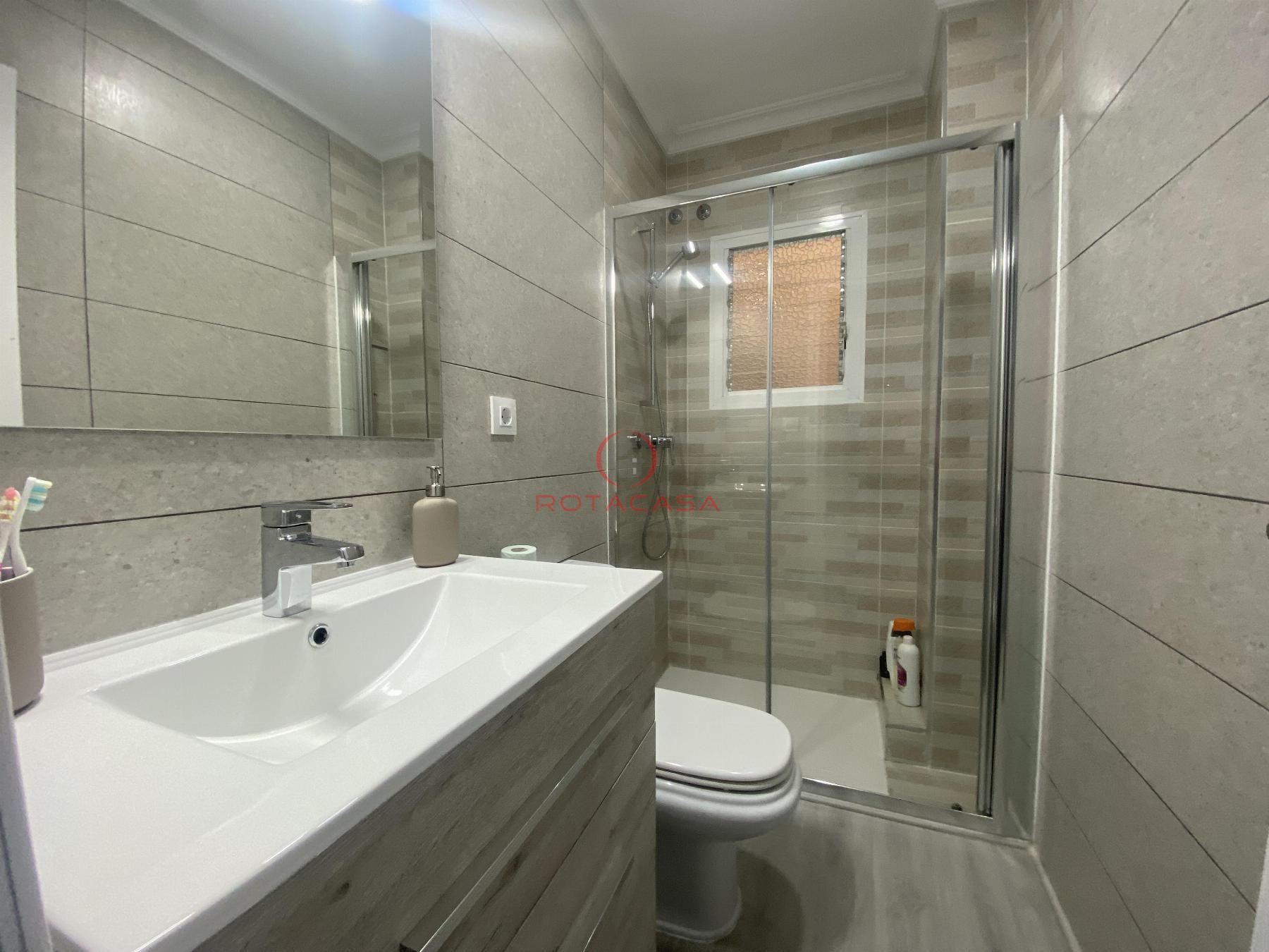 For sale of flat in Rota