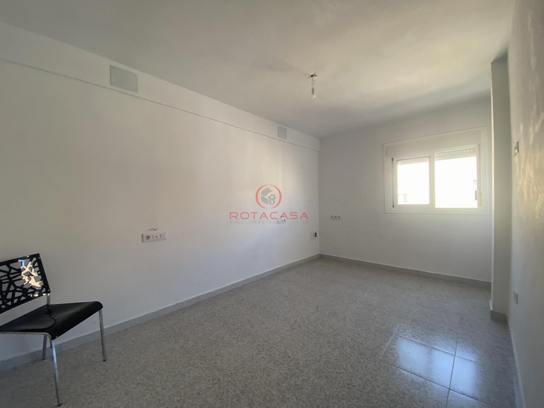For sale of flat in Rota