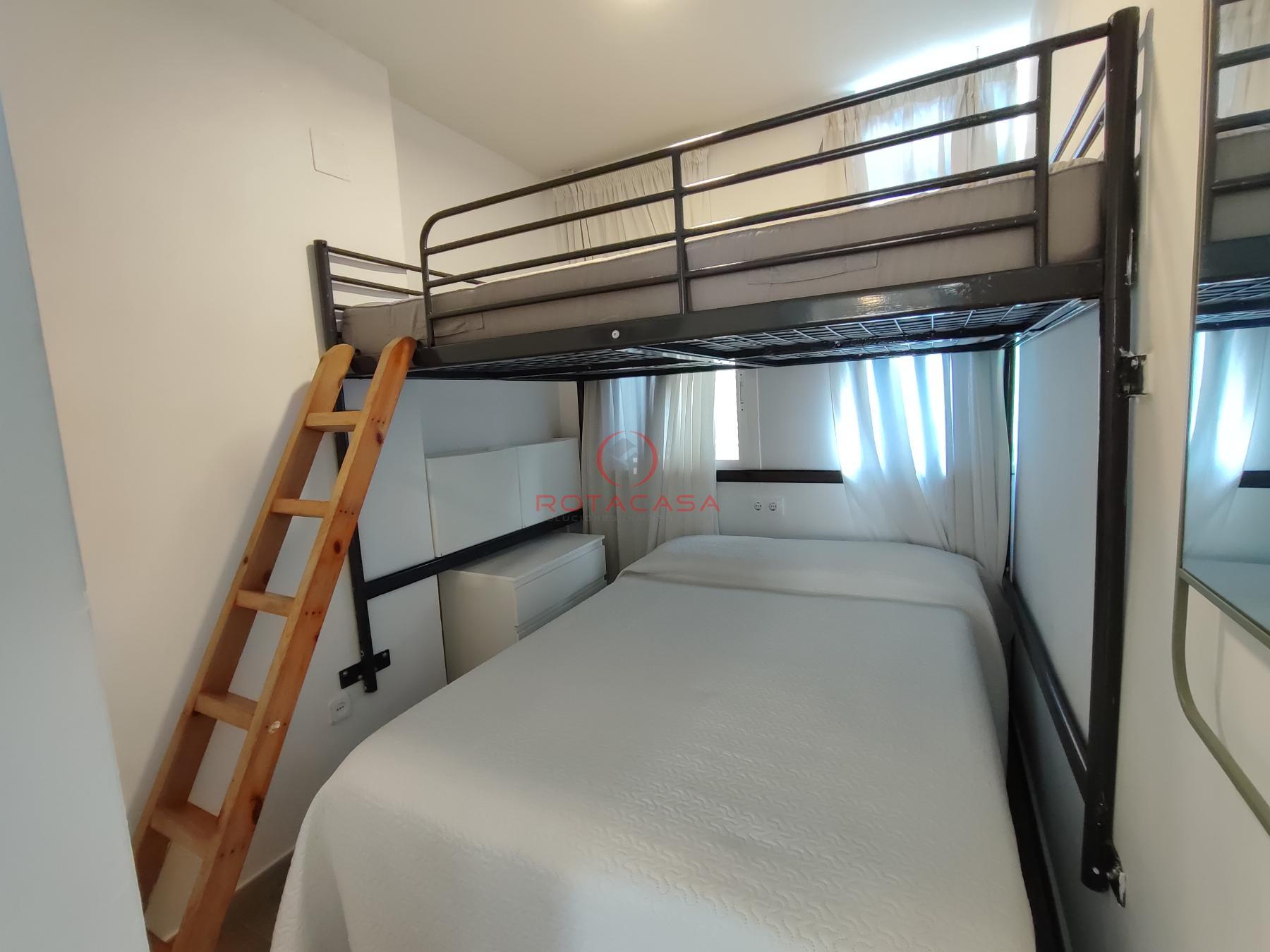 For sale of apartment in Rota