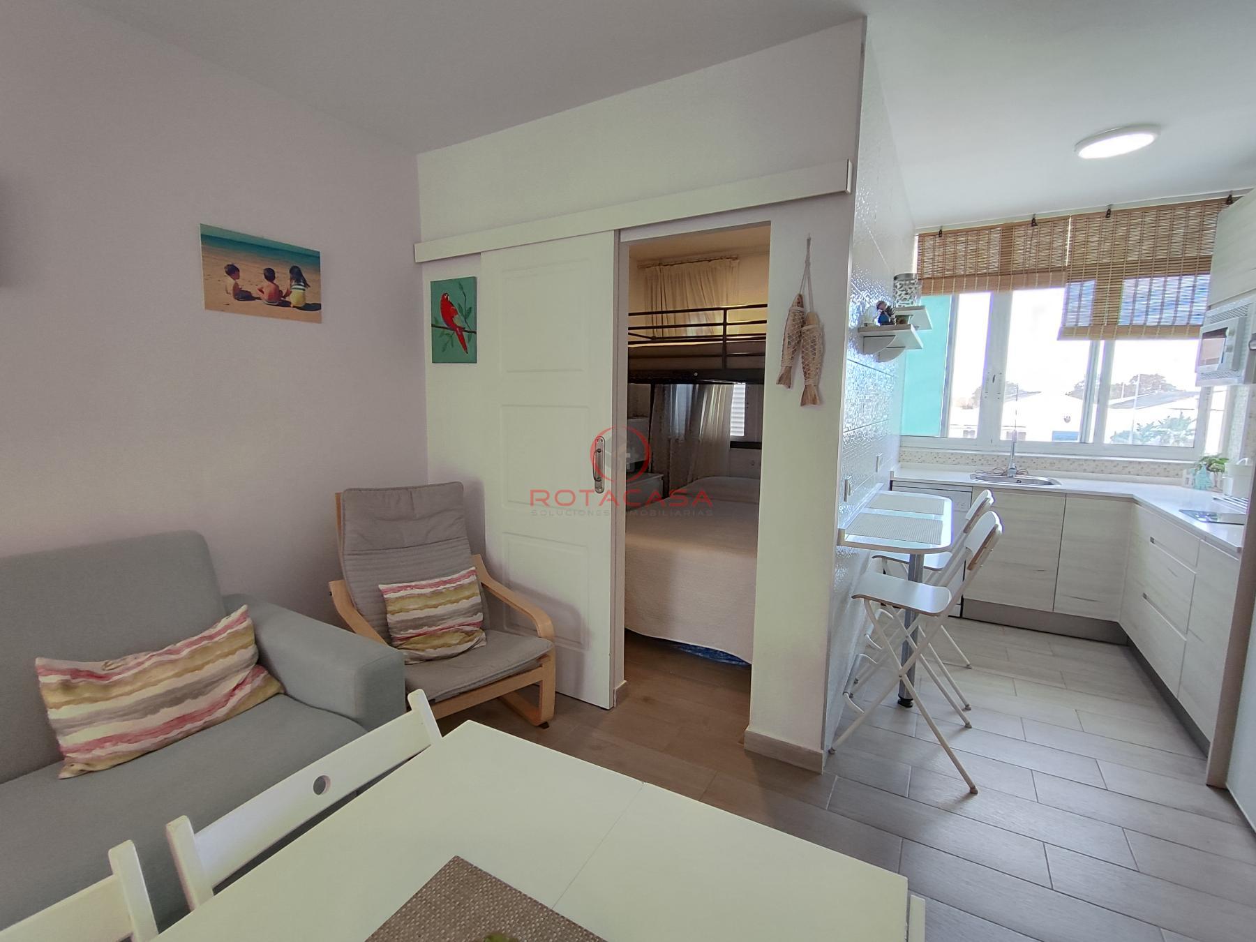 For sale of apartment in Rota