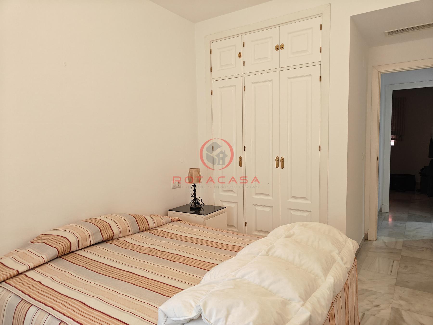 For sale of flat in Rota