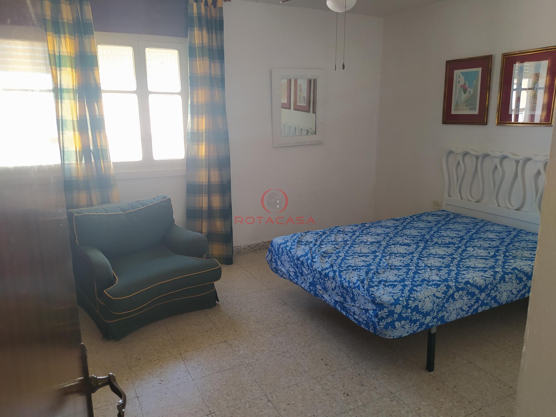 For sale of house in Rota