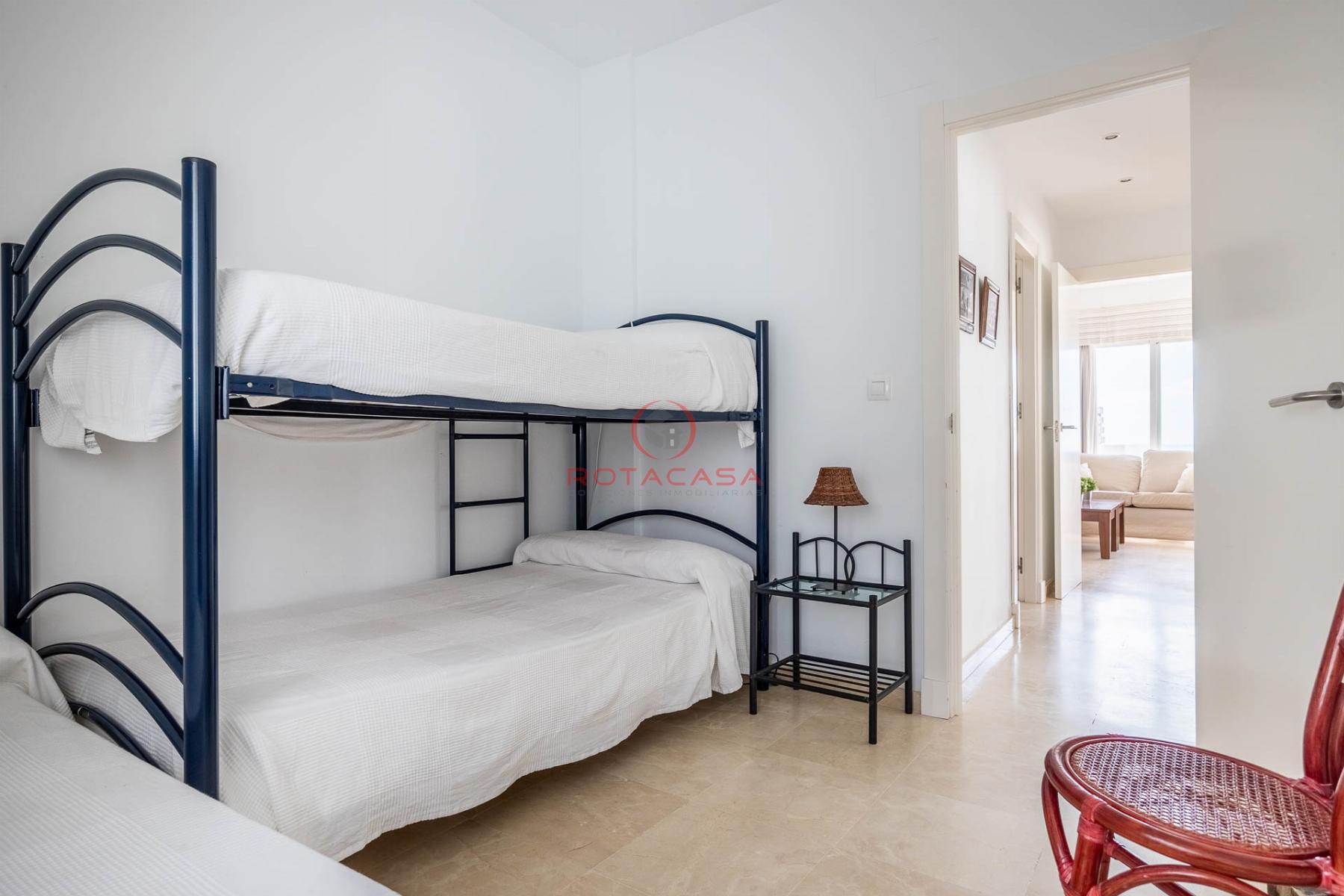For sale of apartment in Rota