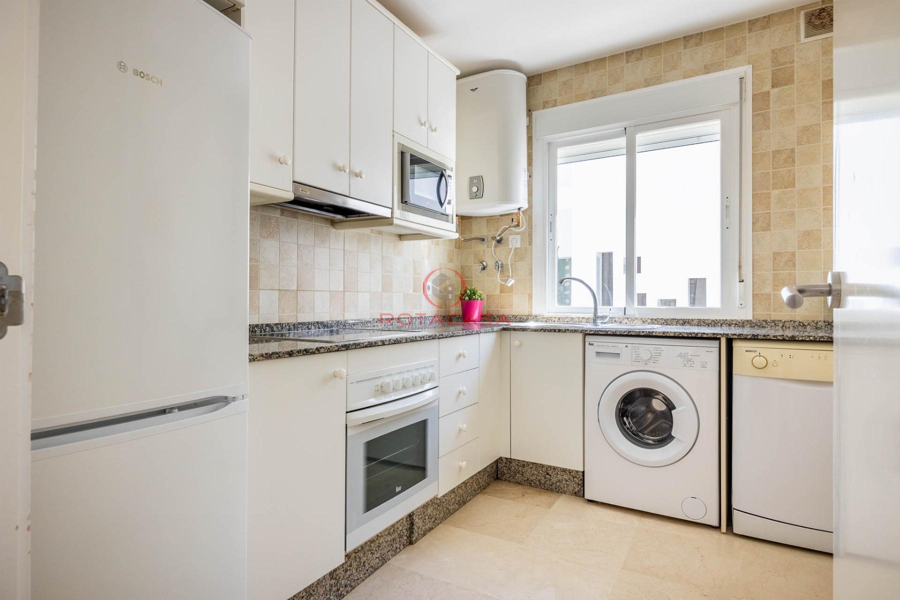 For sale of apartment in Rota