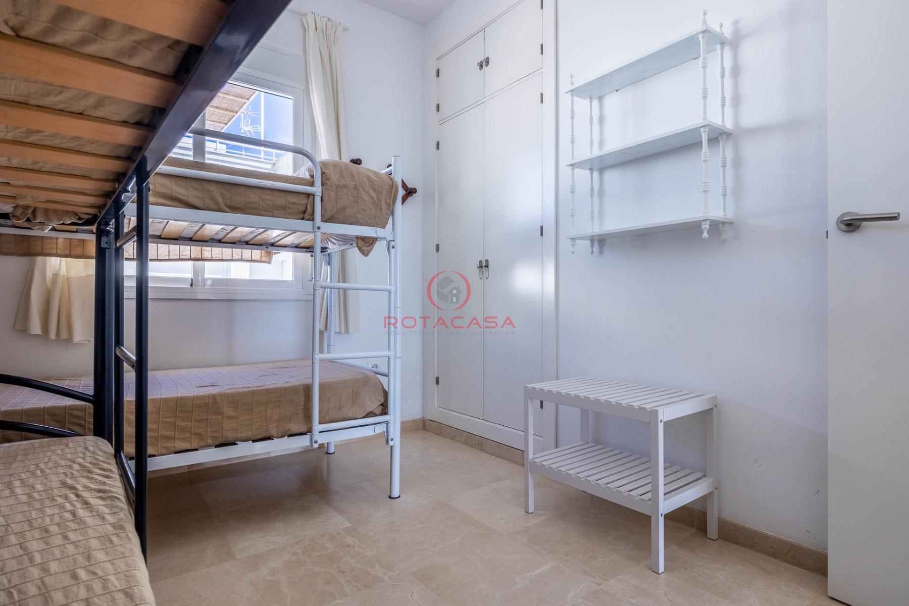 For sale of apartment in Rota