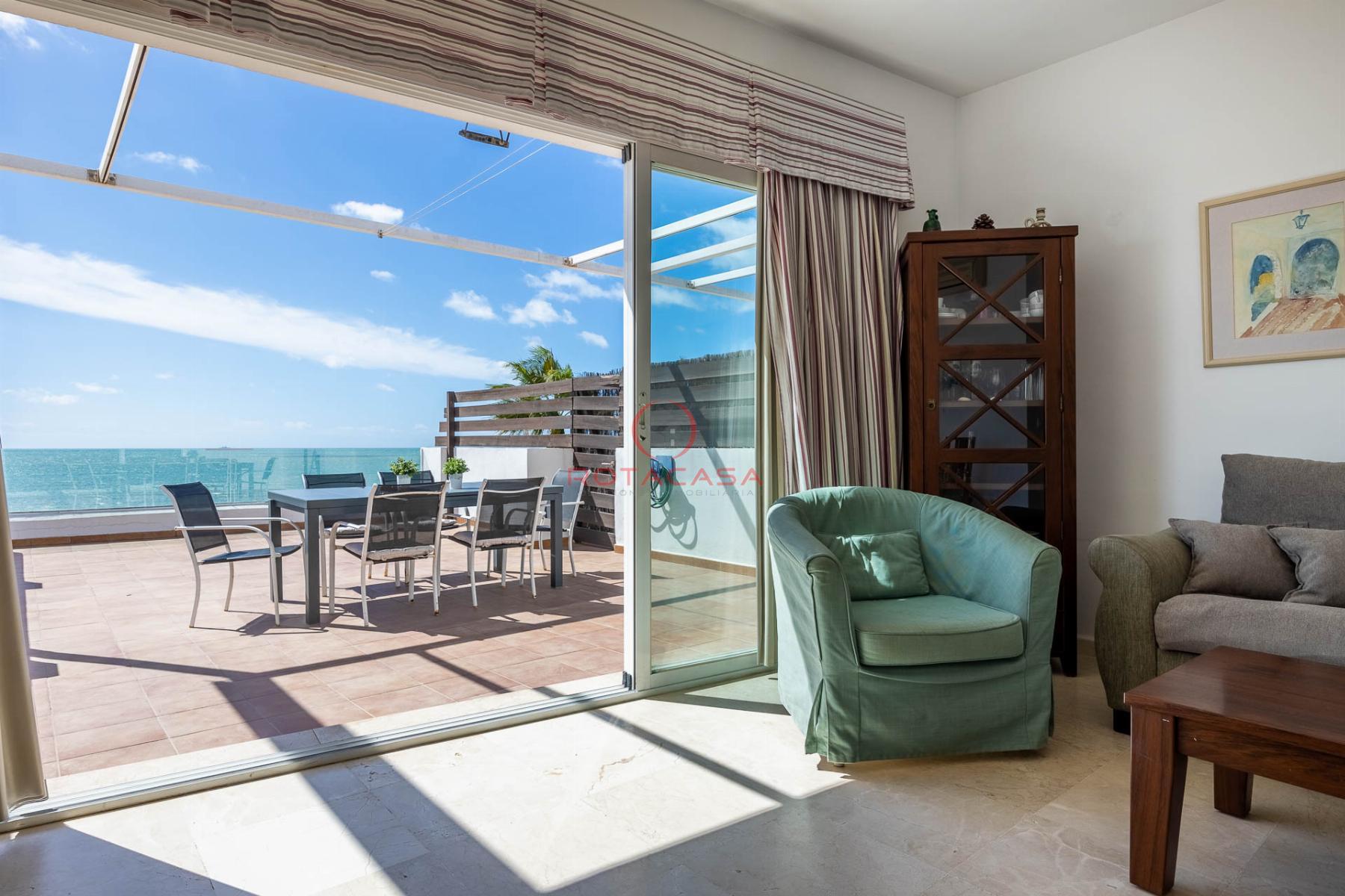 For sale of apartment in Rota