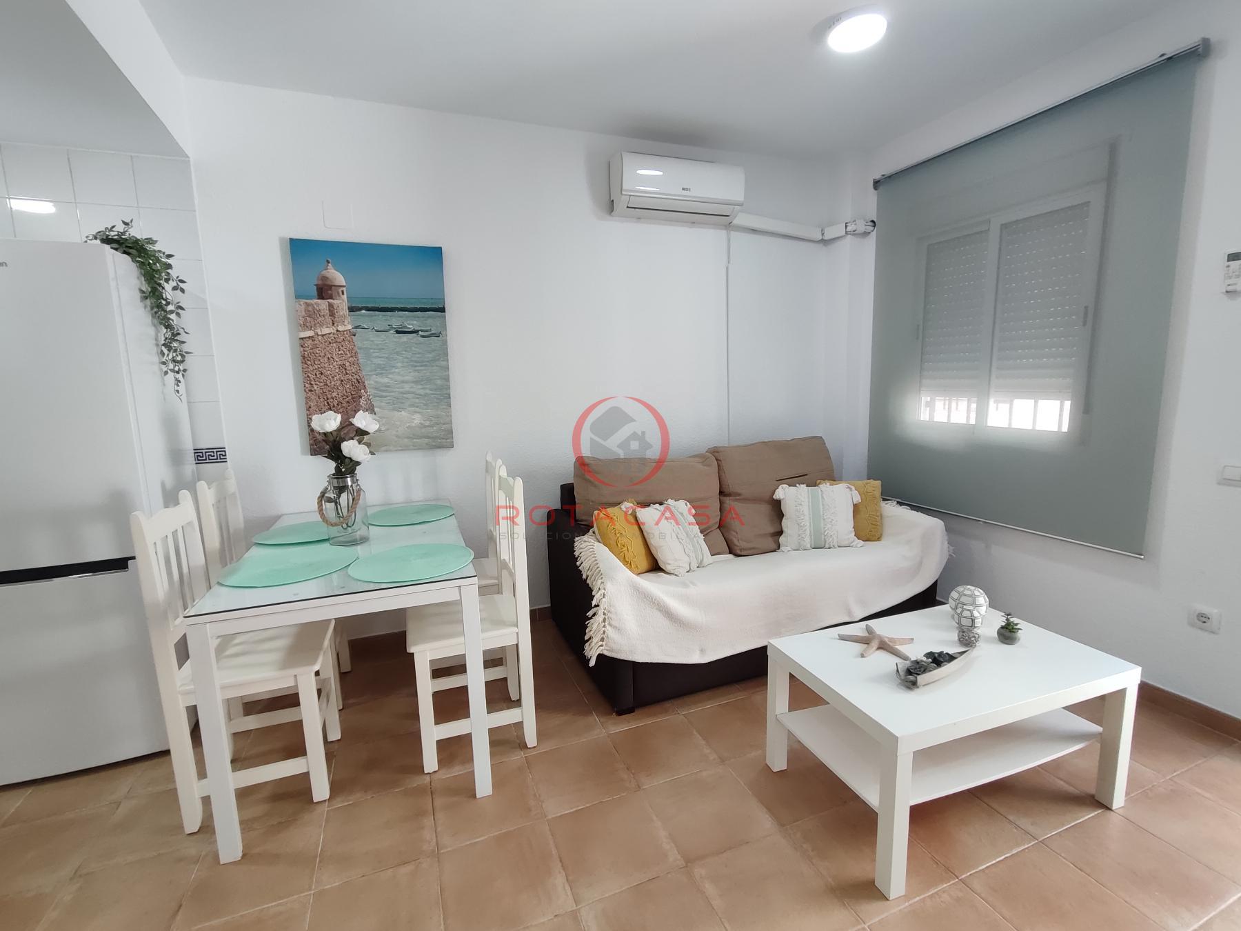 For rent of apartment in Rota