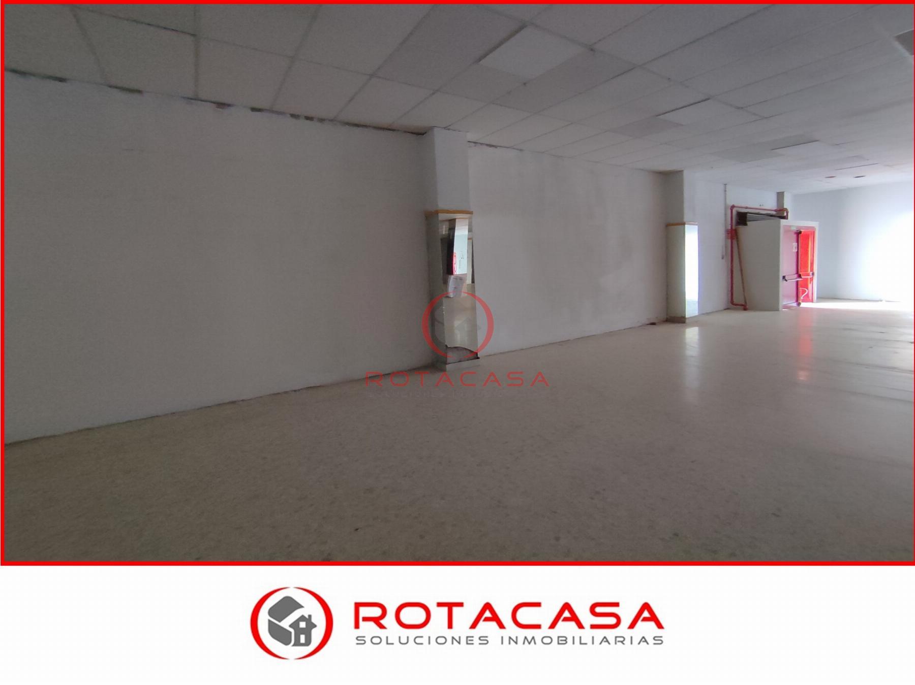 For sale of commercial in Rota