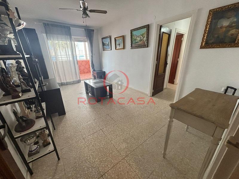 For sale of flat in Rota