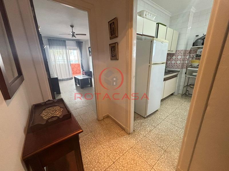 For sale of flat in Rota