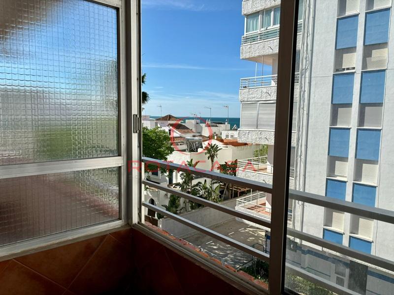 For sale of flat in Rota