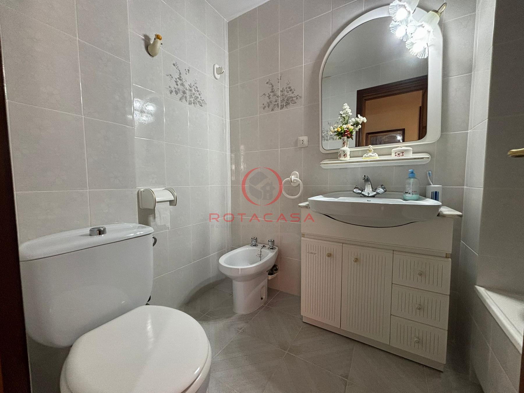 For sale of flat in Rota