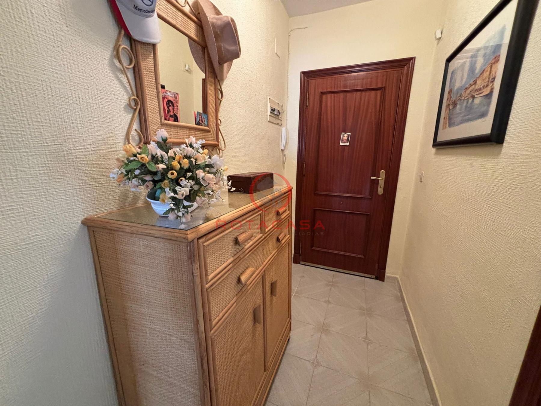 For sale of flat in Rota