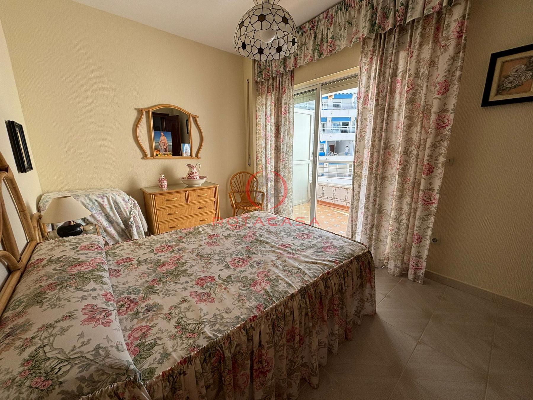 For sale of flat in Rota