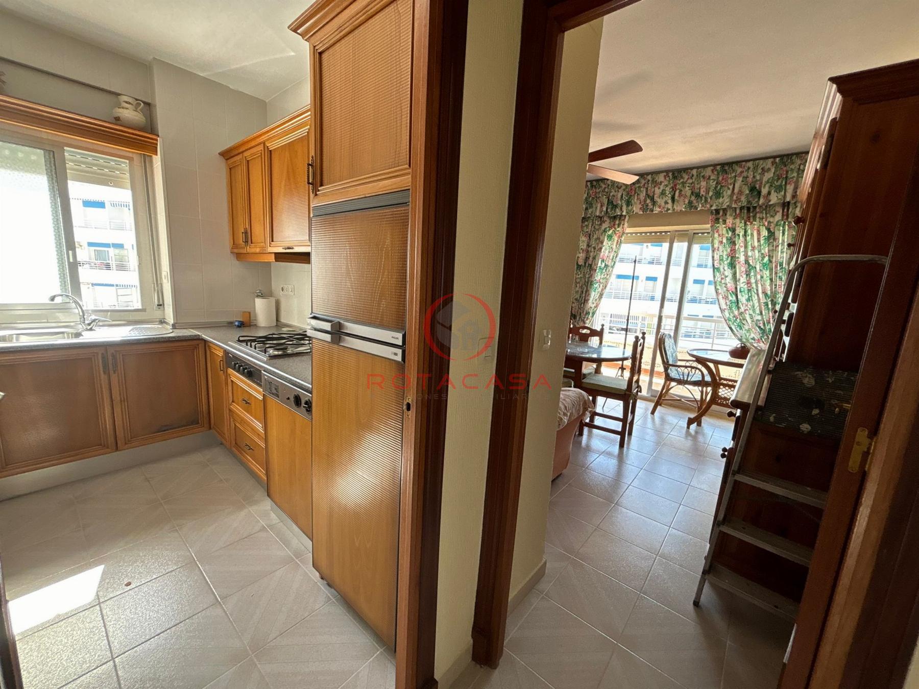 For sale of flat in Rota