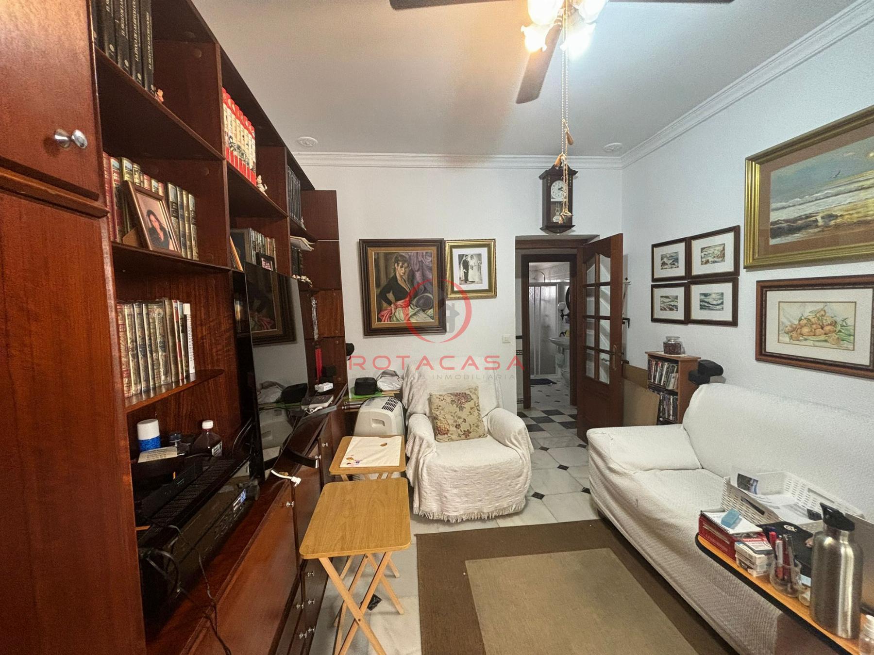 For sale of house in Rota