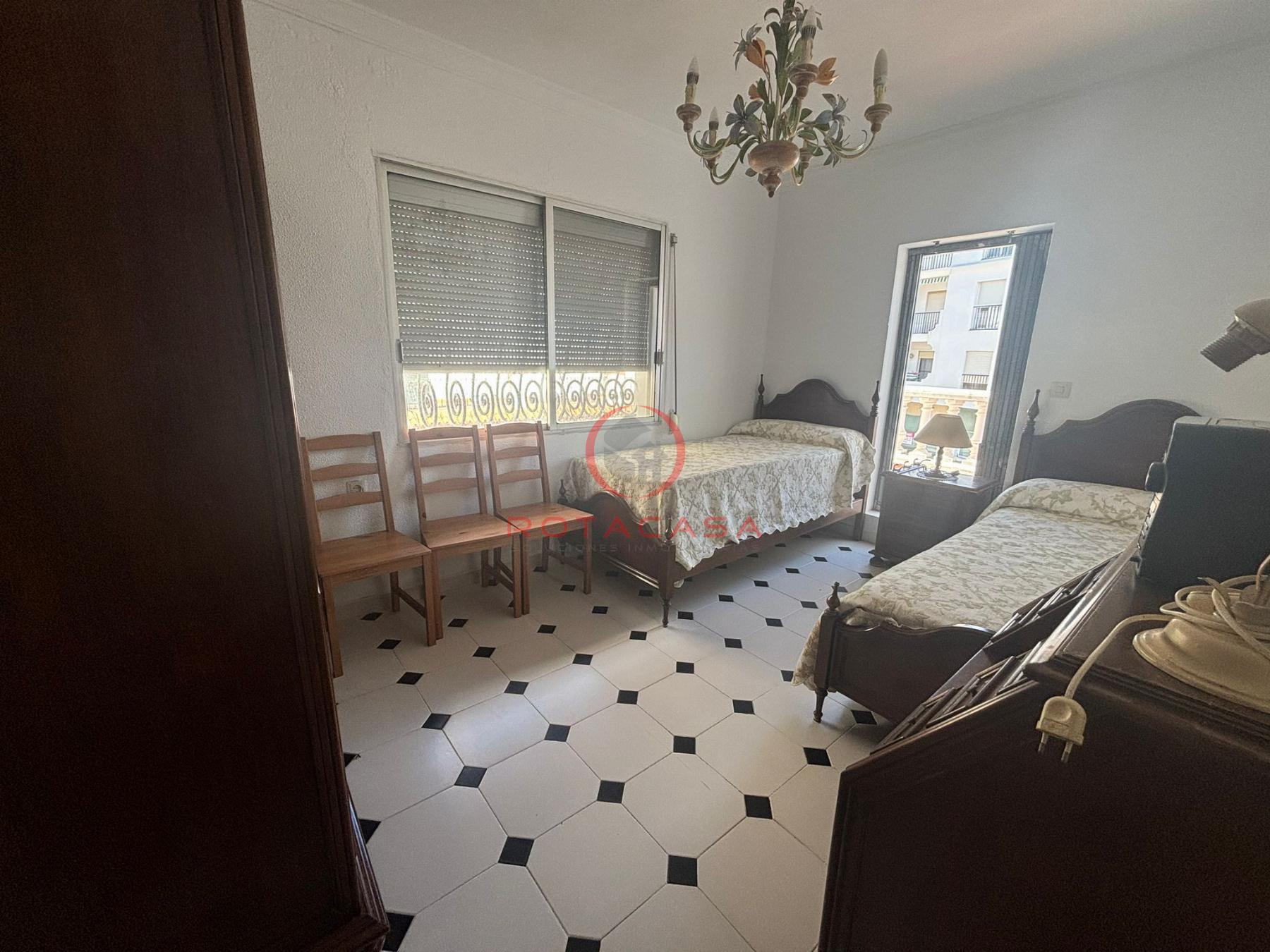 For sale of house in Rota