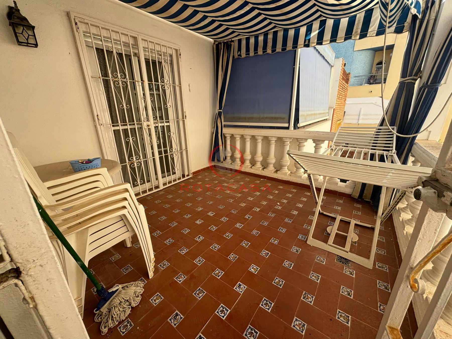 For sale of house in Rota