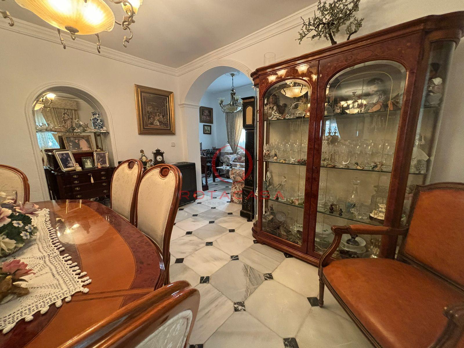 For sale of house in Rota