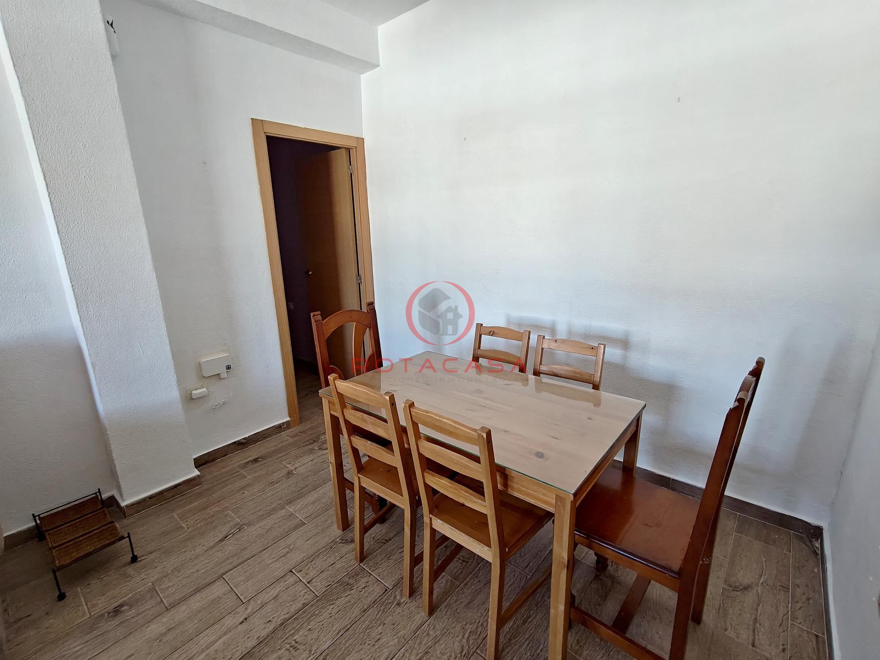 Venta de piso en Rota