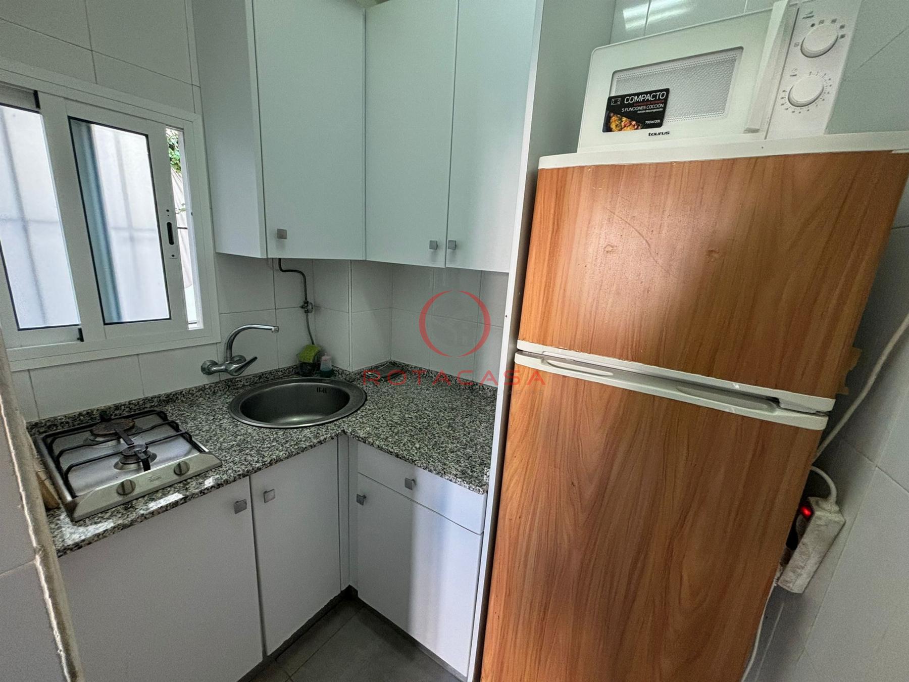 For sale of duplex in Rota