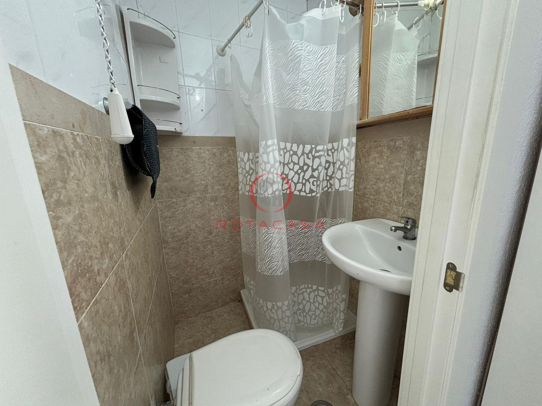 For sale of duplex in Rota